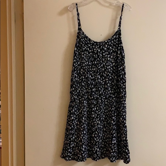Forever 21 floral dress - Picture 1 of 4